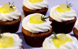 BÁNH CUPCAKE NHÃN NHỤC